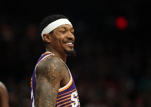 叮咚！比尔的25%预付年薪到账 买断即将开始？